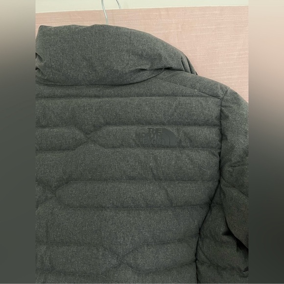 The North Face 550 Down Filled Far Northern Parka Gray Small Women’s - Picture 2 of 7